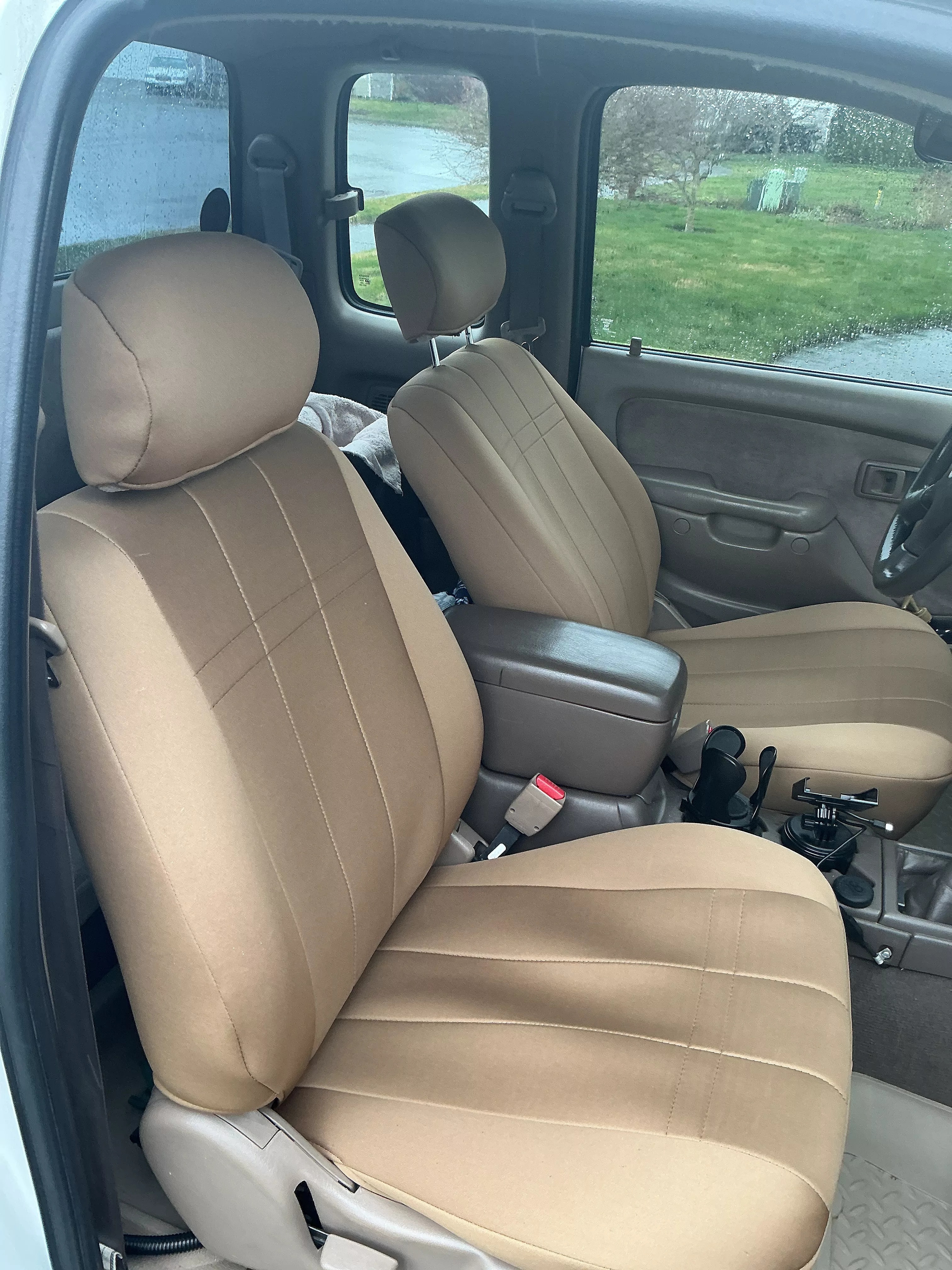 what-s-the-best-professional-looking-seat-cover-material-that-still-protects-against-jobsite-mess.jpg